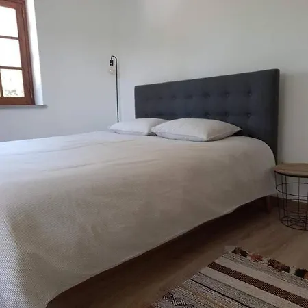 Hébergement de vacances Casa Vale Nicolau Arganil